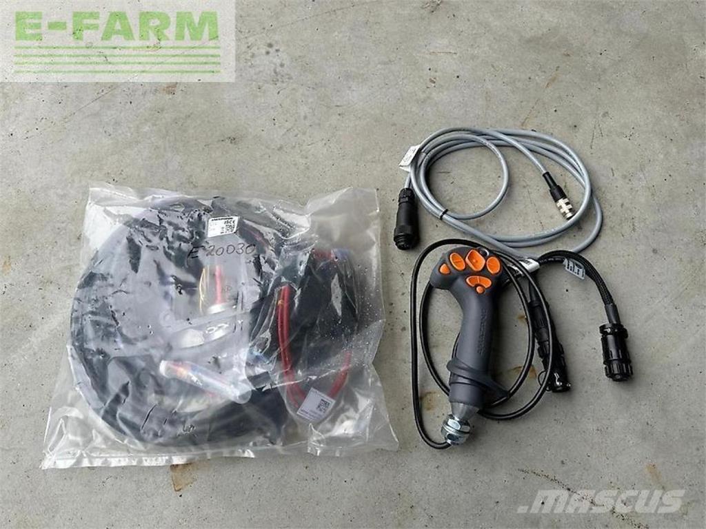 Amazone uf 1302 Prikabinami purkštuvai