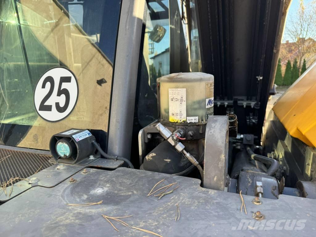 Mecalac 15 MWR Ratiniai ekskavatoriai