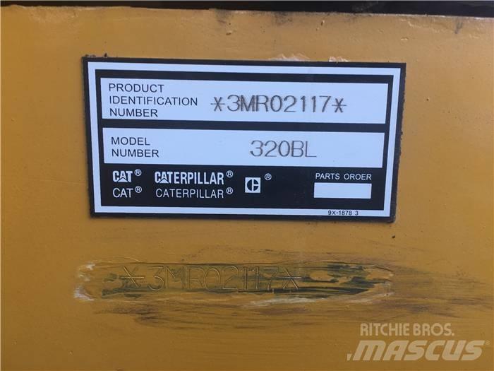 CAT 320 B Vikšriniai ekskavatoriai