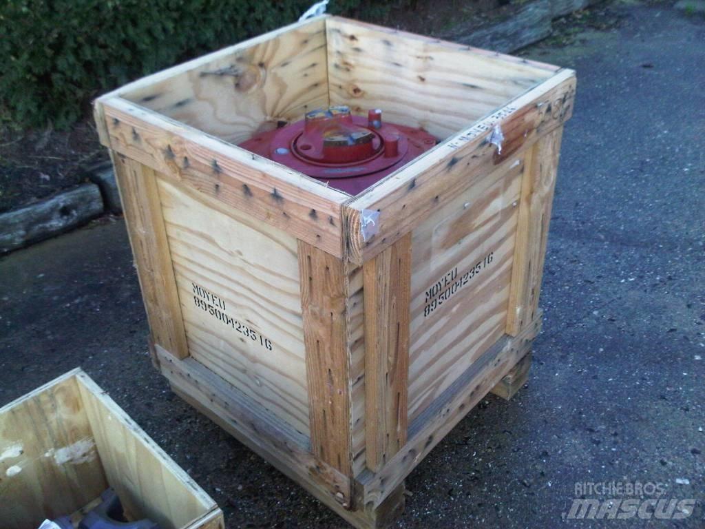 CASE 340 B Ašys
