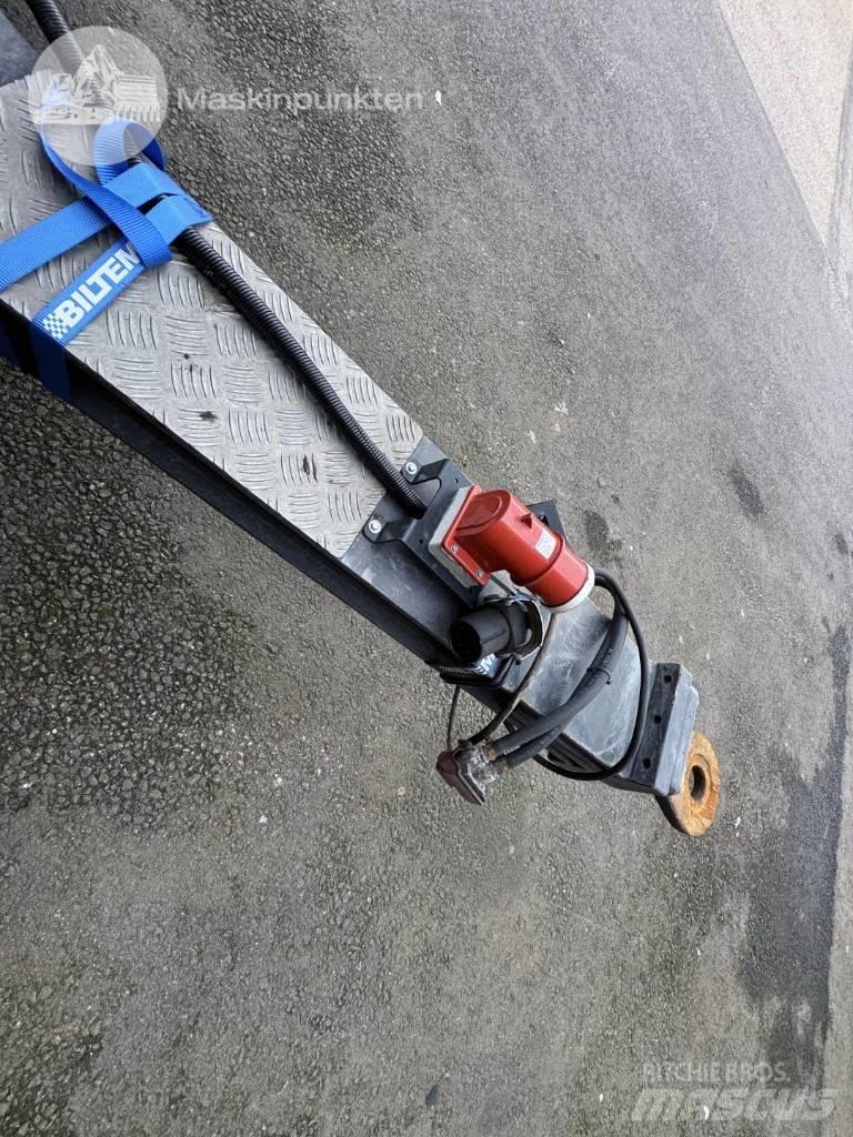 Parator SD 18 Vežimėliai