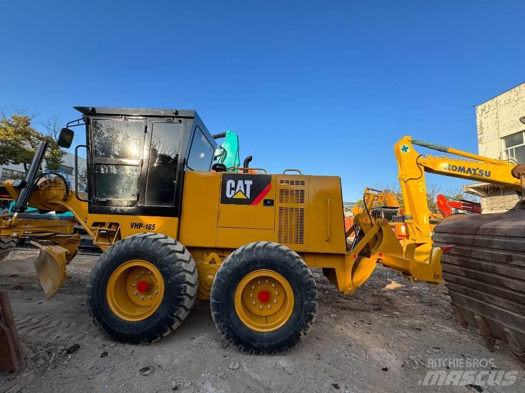 CAT 140 H Greideriai