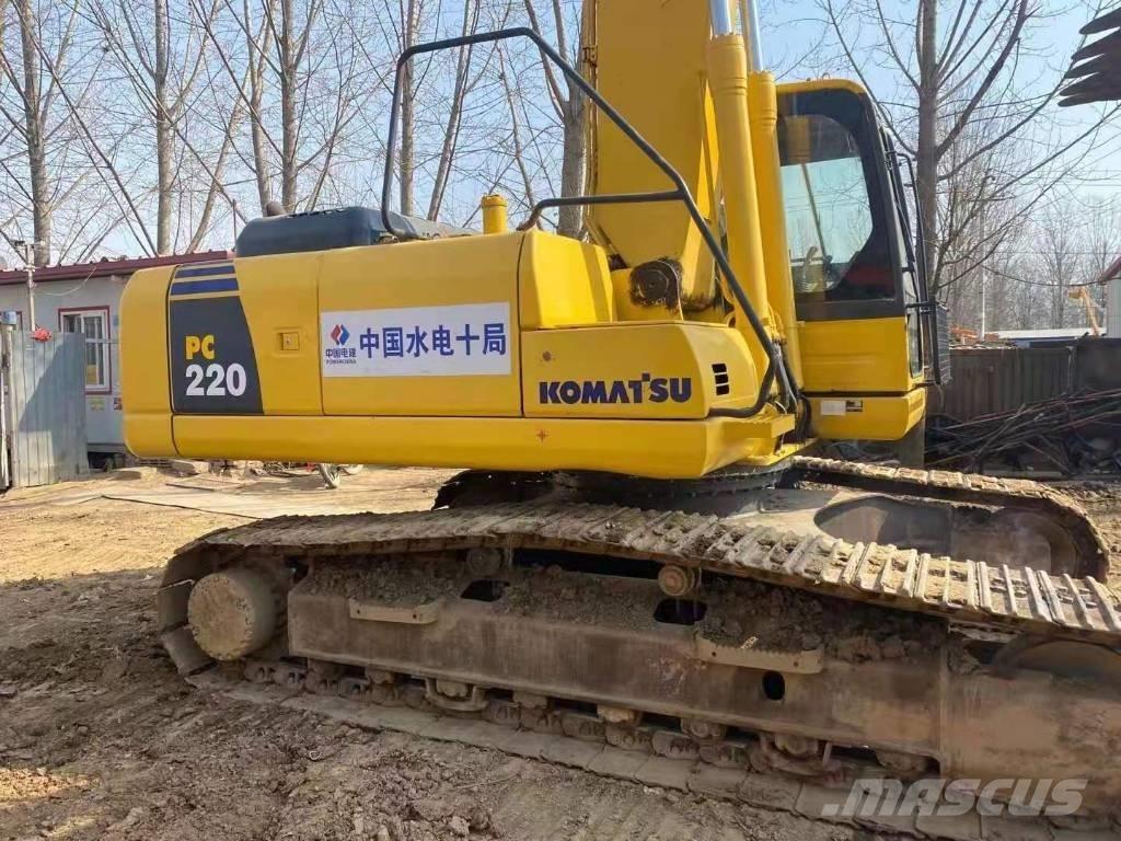 Komatsu pc220-8 Vikšriniai ekskavatoriai