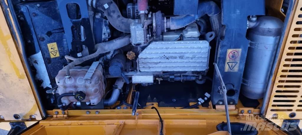 JCB 220 X Long Vikšriniai ekskavatoriai