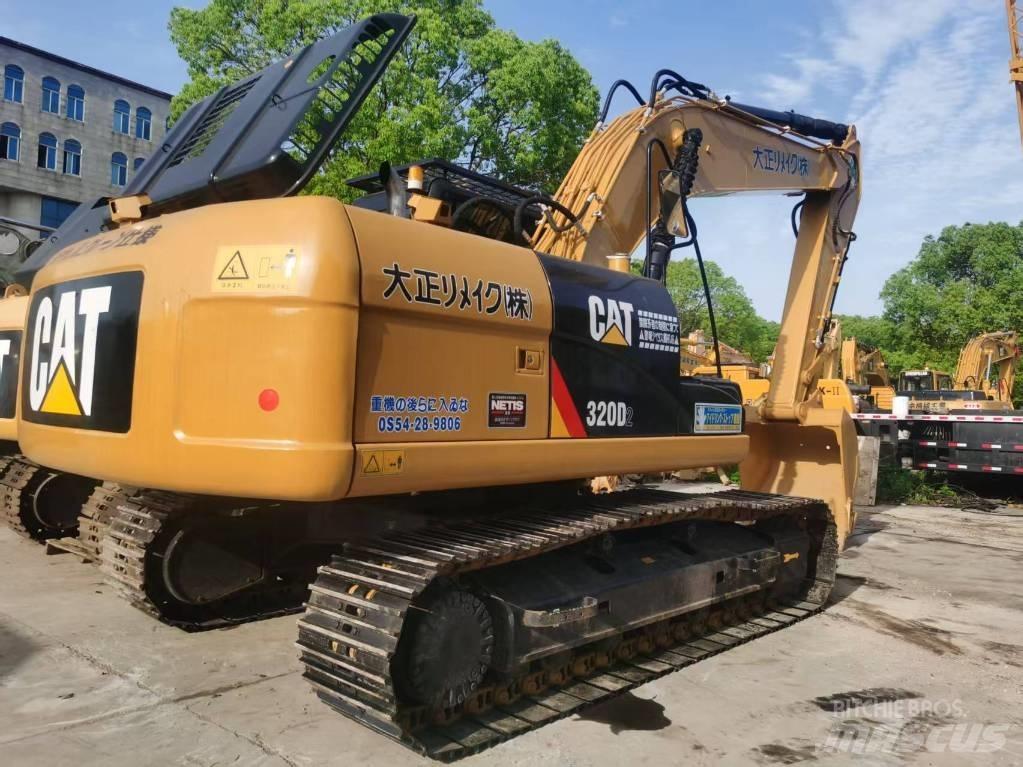 CAT 320d2 Vikšriniai ekskavatoriai