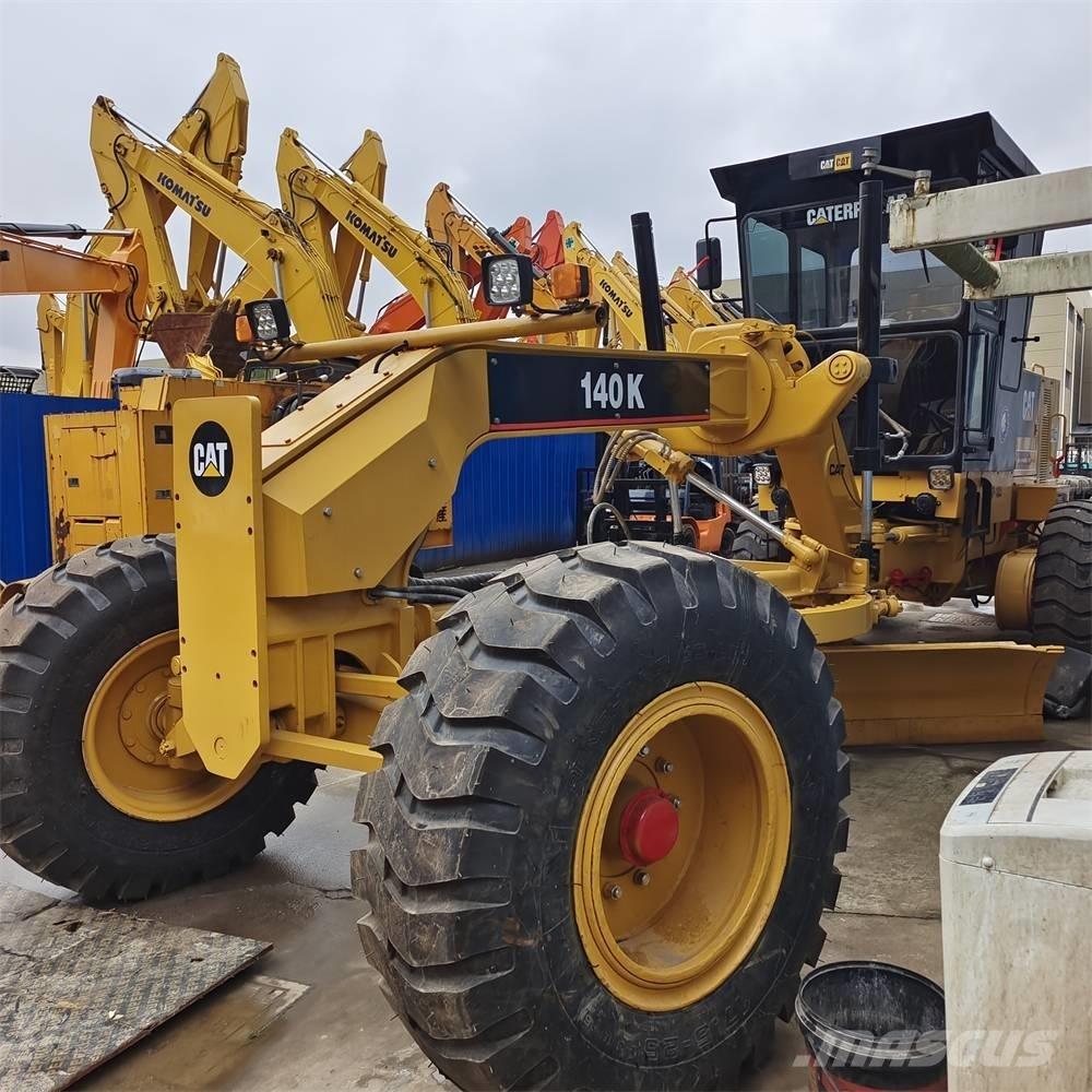 CAT 140 K Greideriai
