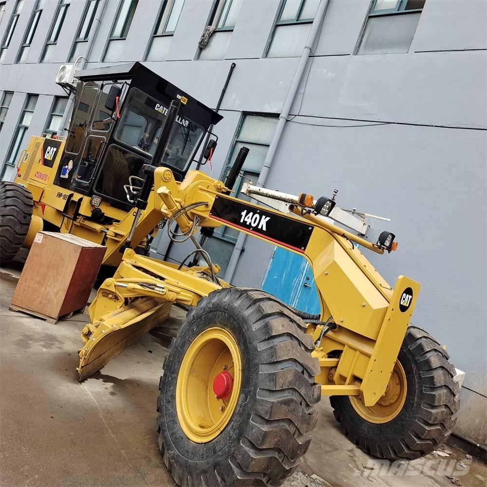 CAT 140 K Greideriai