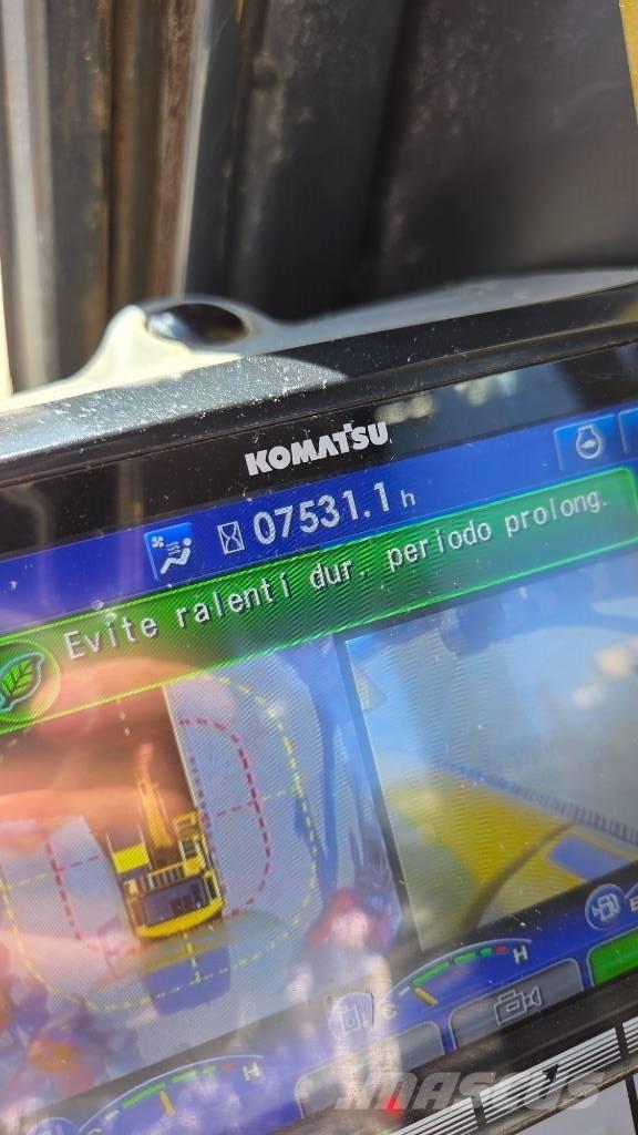 Komatsu PC 210 LC-11 Vikšriniai ekskavatoriai
