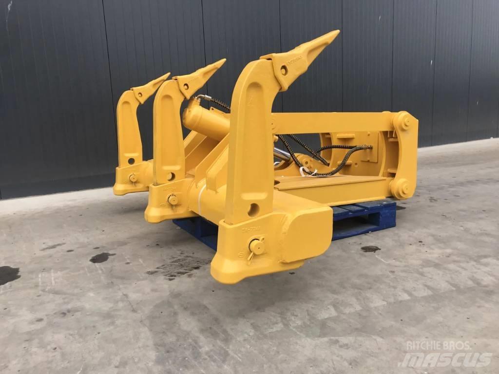 Komatsu D71 Kultivatoriai-purentuvai