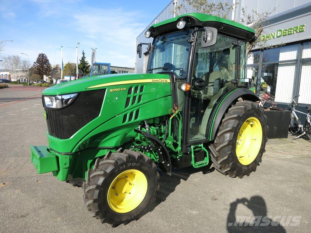 John Deere 5090GV Traktoriai