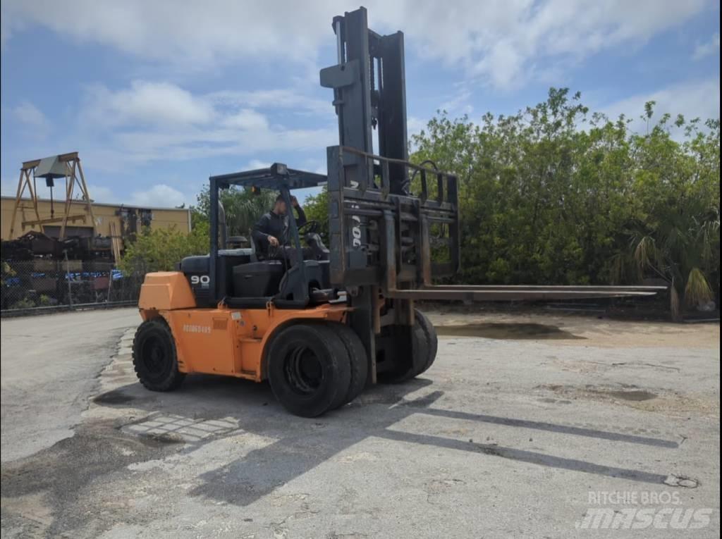 Doosan D 90 S-7 Šakiniai krautuvai - Kita