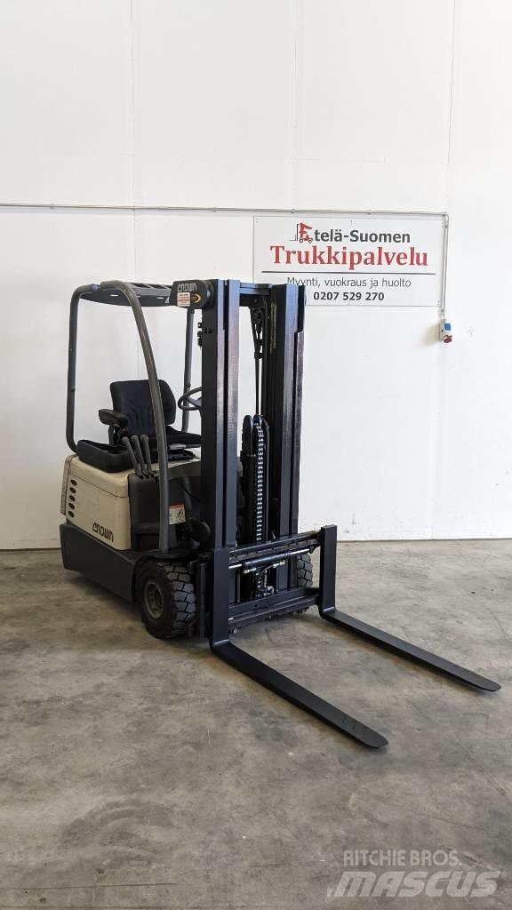 Crown SC3210-1.3 Elektriniai šakiniai krautuvai