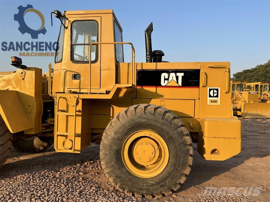 CAT 950 E Naudoti ratiniai krautuvai
