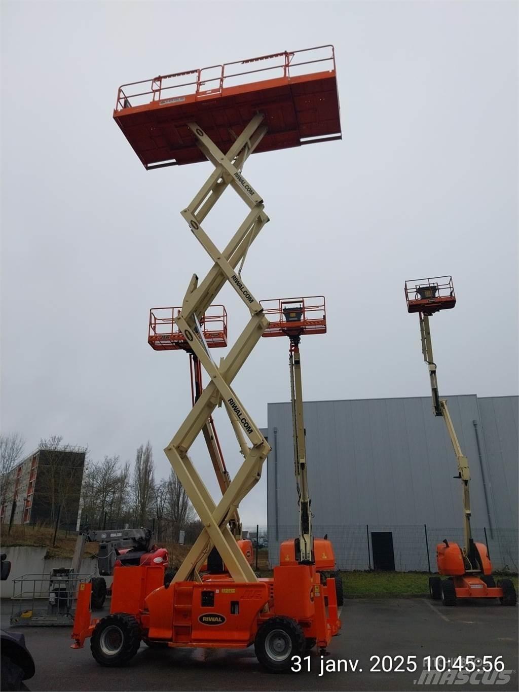 JLG 4394RT Žirkliniai keltuvai
