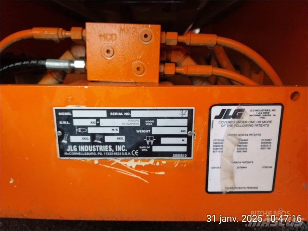 JLG 4394RT Žirkliniai keltuvai