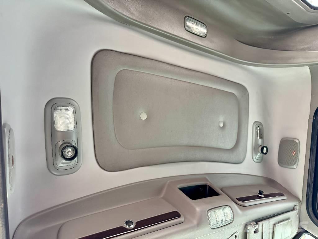 Peterbilt 367 Naudoti vilkikai