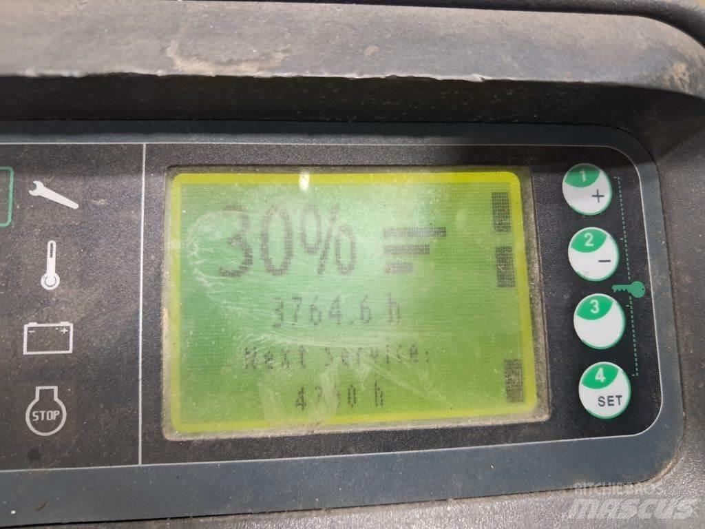 Linde D12 AP Rankiniai vėžimėliai