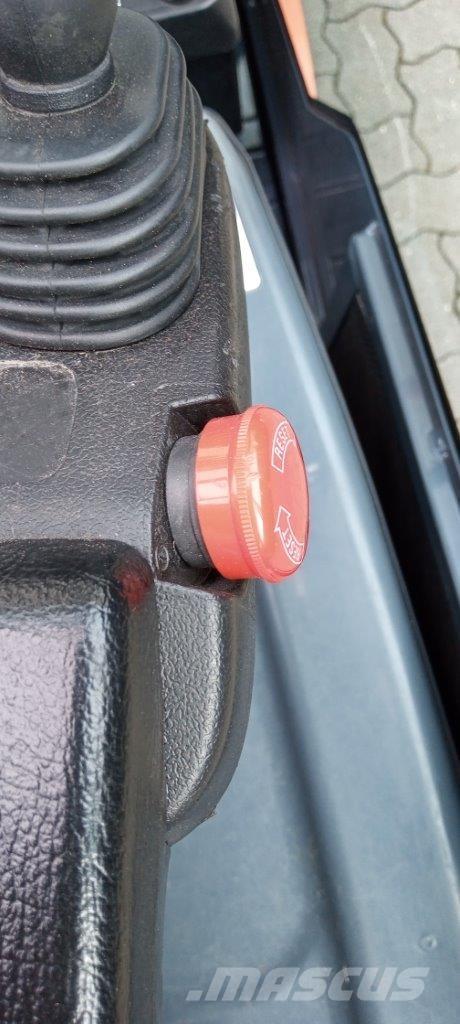 Toyota 8FBM20T Elektriniai šakiniai krautuvai