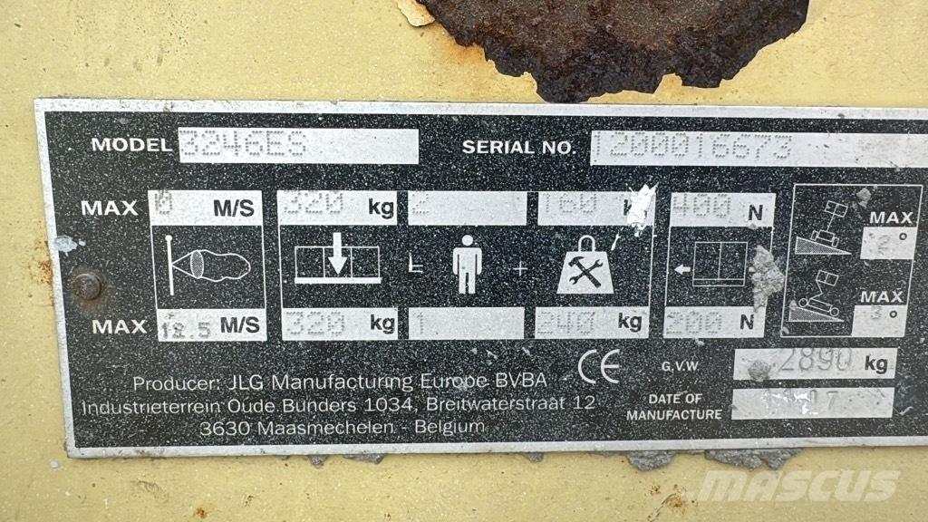 JLG 3246 ES Žirkliniai keltuvai