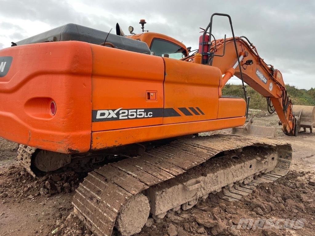 Doosan DX 255 LC Vikšriniai ekskavatoriai