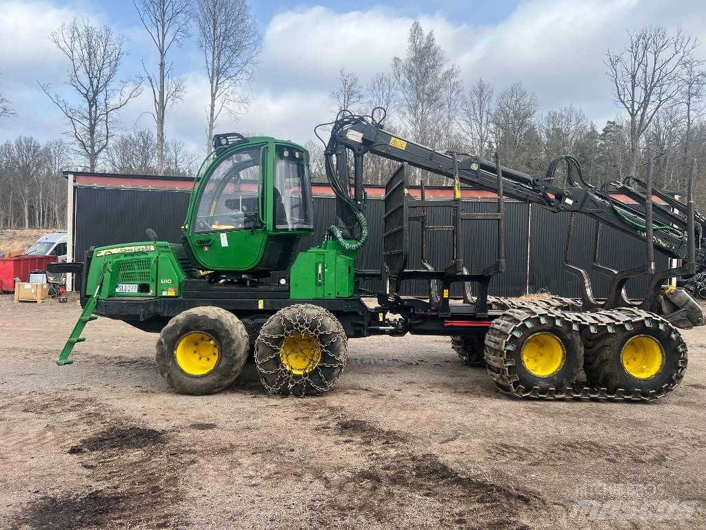 John Deere 810 E Naudoti miškovežiai (Forvarderiai)