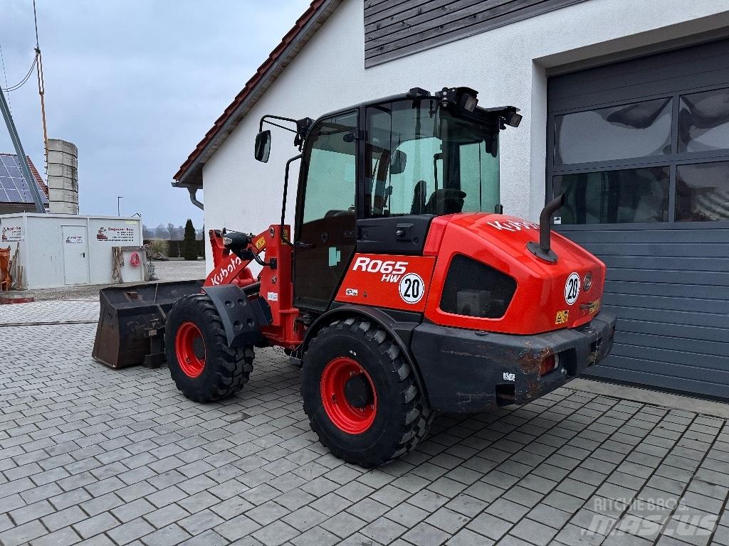 Kubota R 065 Naudoti ratiniai krautuvai