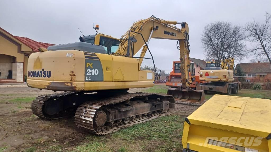 Komatsu PC 210 Vikšriniai ekskavatoriai