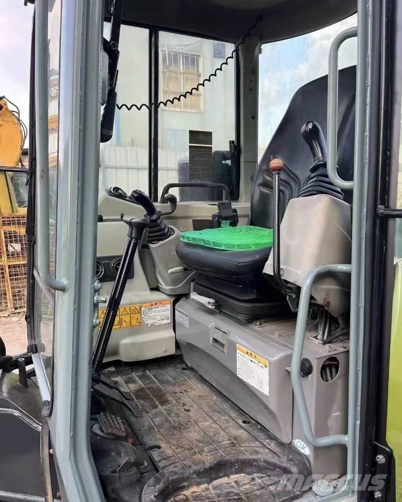 Yanmar 55 Vikšriniai ekskavatoriai