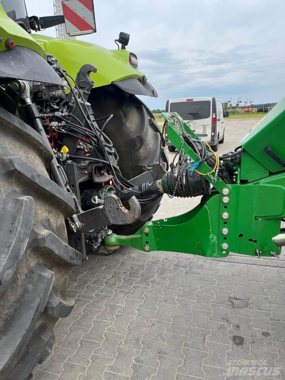 John Deere 1424 C Stačiakampių ryšulių presai