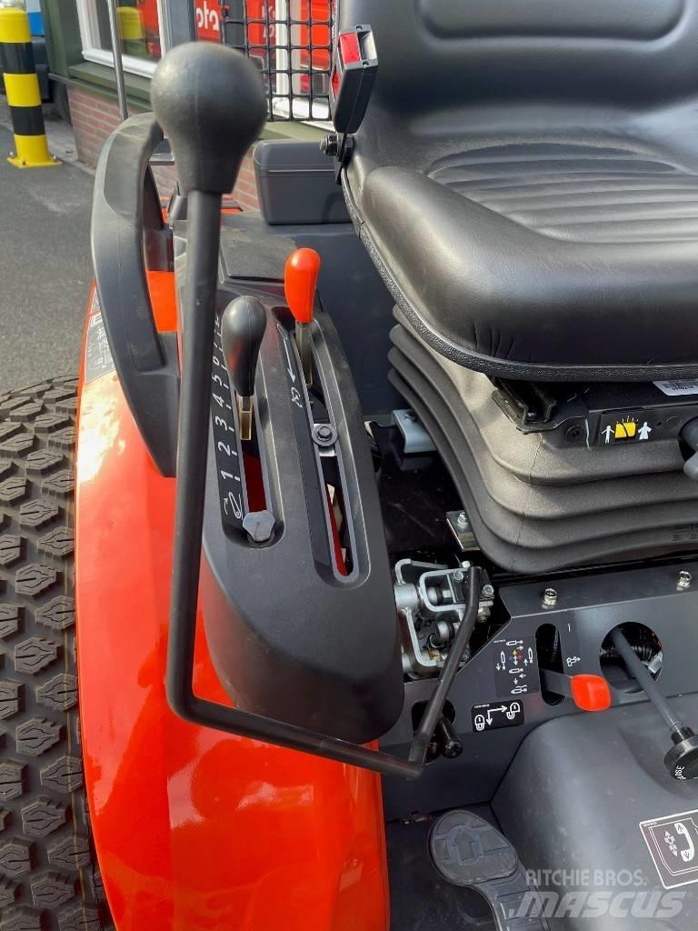 Kubota B2261 HDW Naudoti kompaktiški traktoriai