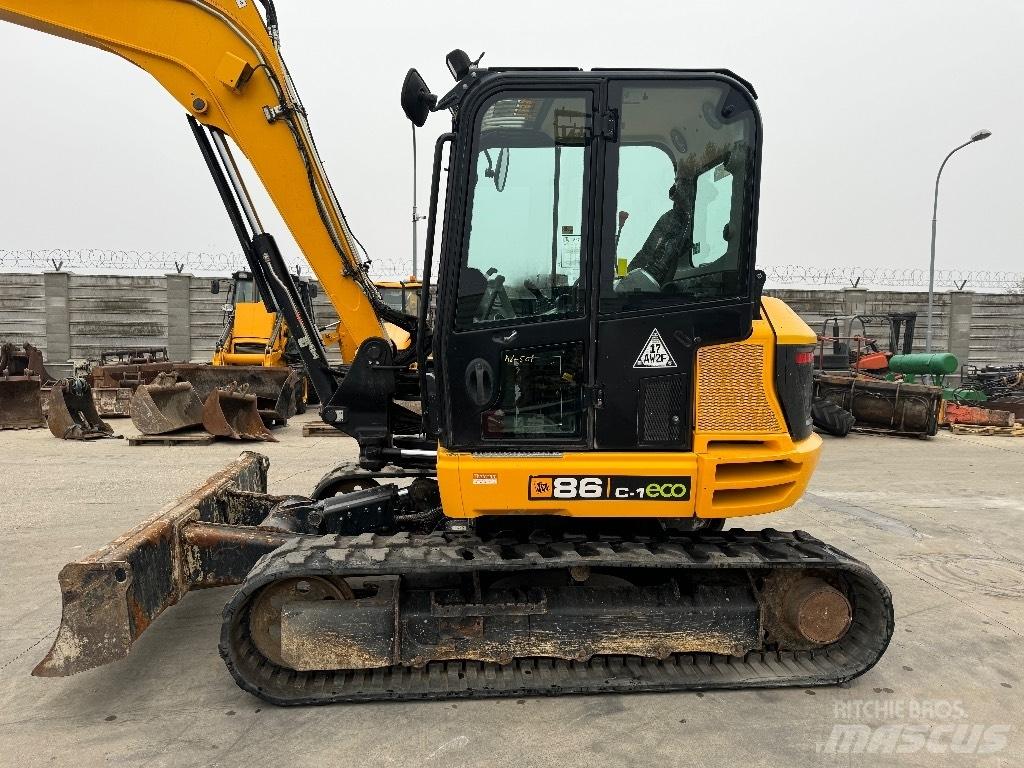 JCB 86 C-1 Vidutinės galios ekskavatoriai 7-12 t
