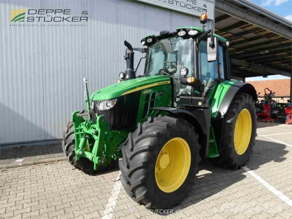 John Deere 6120M Traktoriai