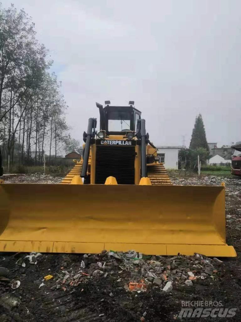 CAT D 6 H Vikšriniai buldozeriai