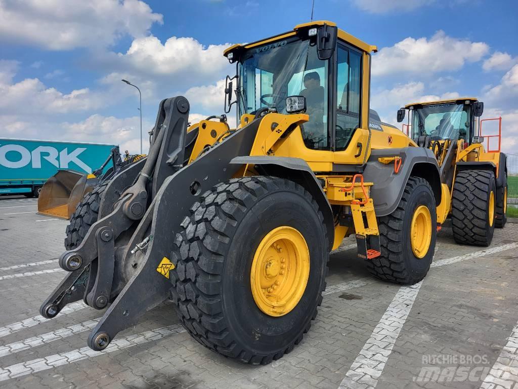 Volvo L 110 H Naudoti ratiniai krautuvai