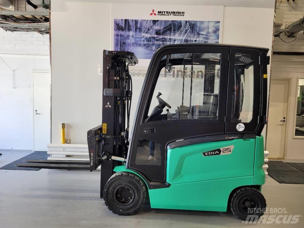 Mitsubishi FB 25 CN Elektriniai šakiniai krautuvai