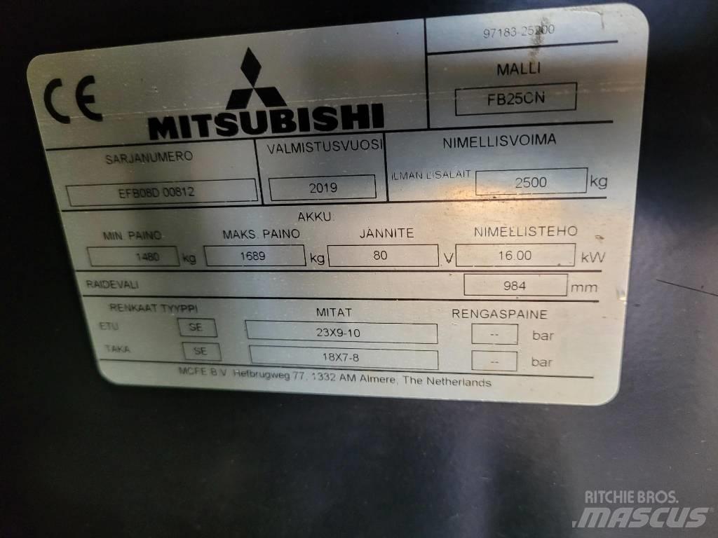 Mitsubishi FB 25 CN Elektriniai šakiniai krautuvai