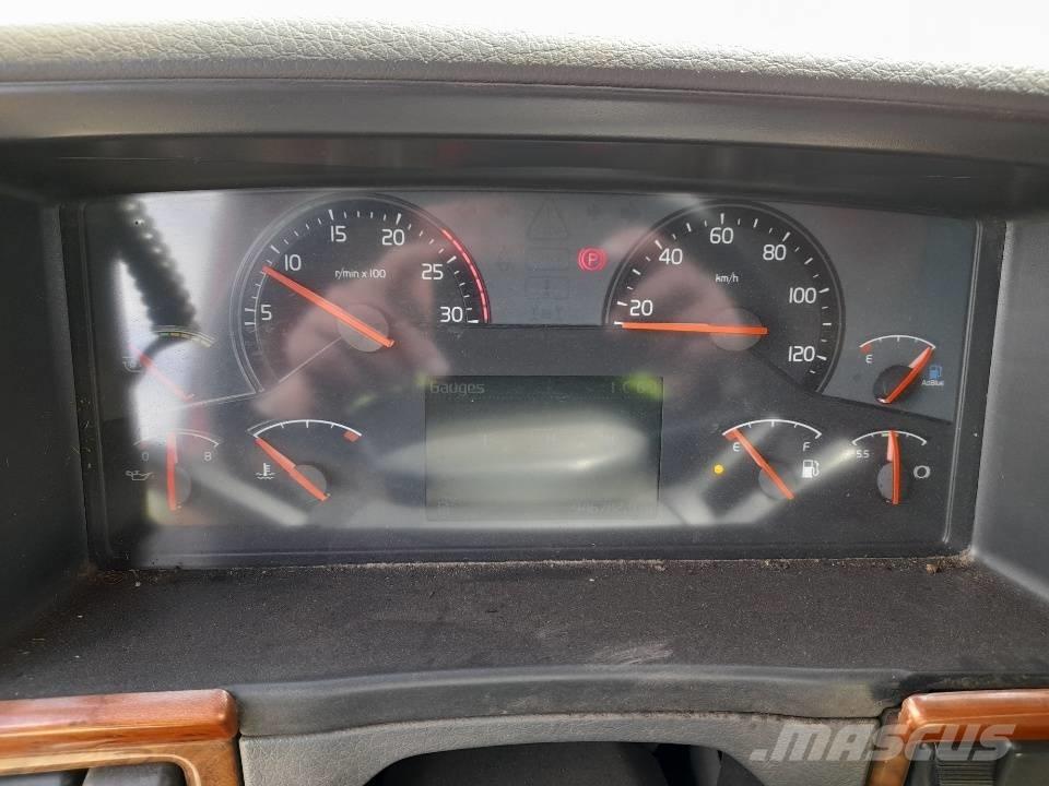 Volvo FH 12 500 Sunkvežimiai su keliamuoju kabliu