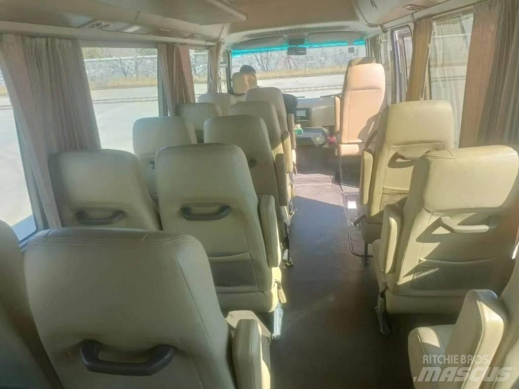 Toyota Coaster Bus Mikroautobusai