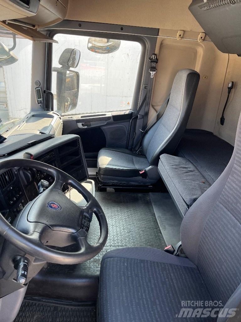 Scania CR19 Kabinos ir salonai