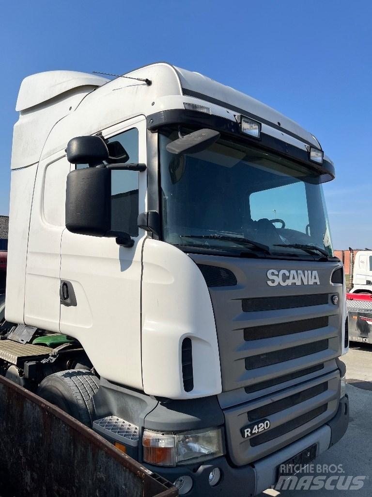 Scania CR19 Kabinos ir salonai