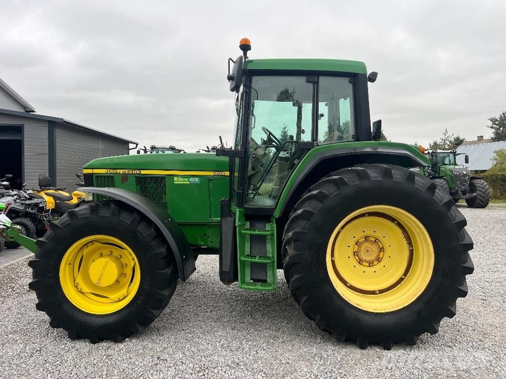 John Deere 6910 Traktoriai