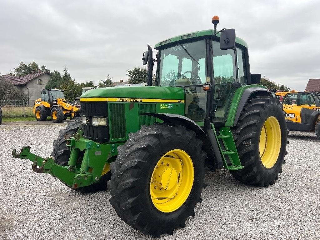 John Deere 6910 Traktoriai