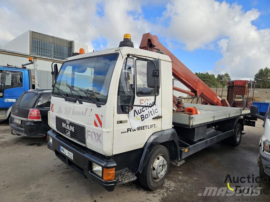 MAN 8.103 Ant vilkikų montuojamos kėlimo platformos