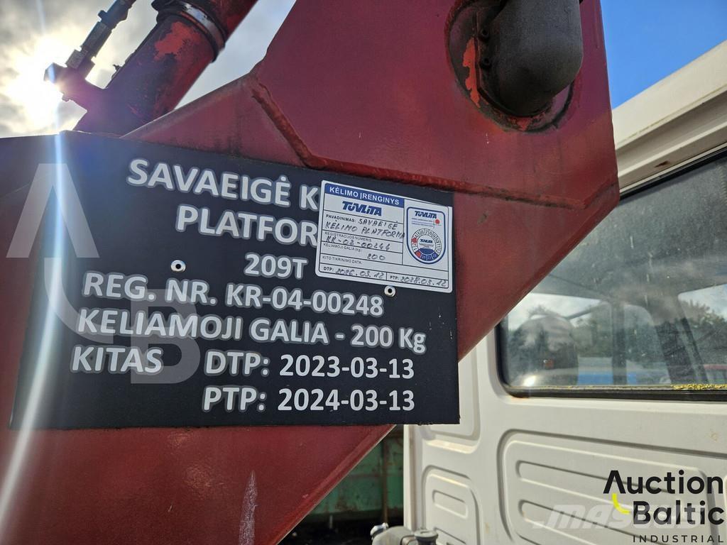 MAN 8.103 Ant vilkikų montuojamos kėlimo platformos