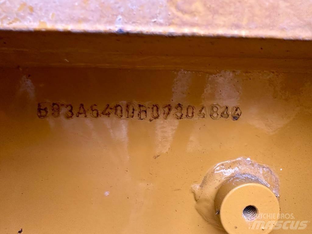 Bell B 40 D Karjeriniai savivarčiai