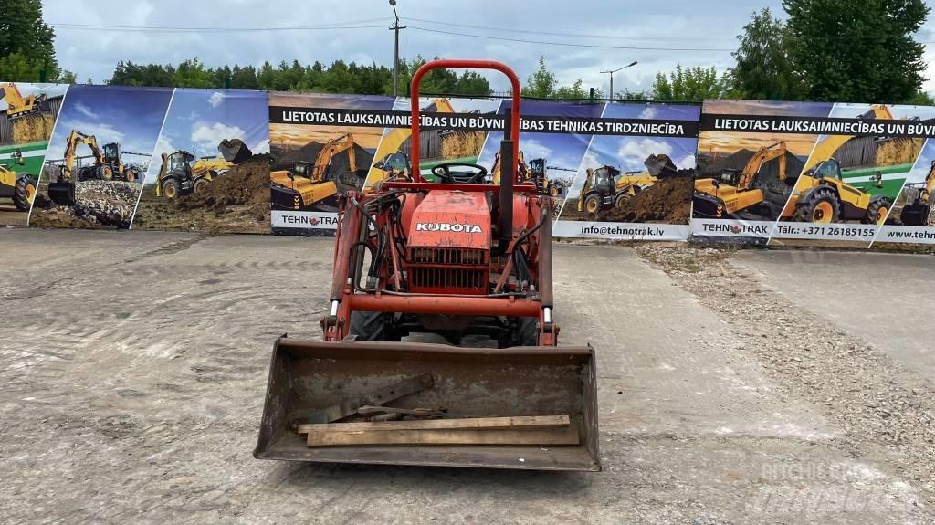 Kubota B 20 Traktoriai