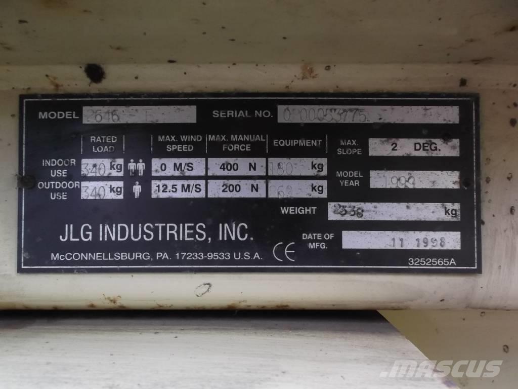 JLG 2646E      V-2288 Vertikalūs stiebiniai keltuvai