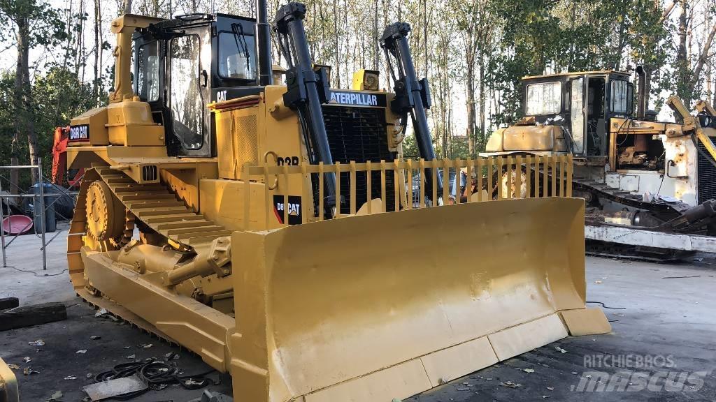 CAT D8R Vikšriniai buldozeriai