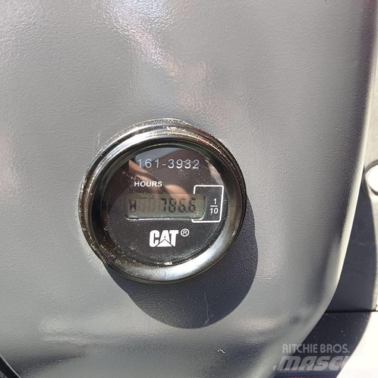 CAT 312 D Vikšriniai ekskavatoriai