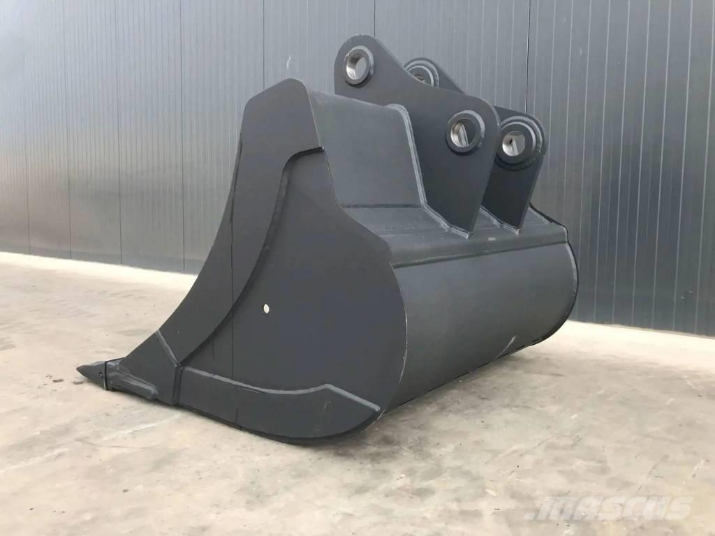 Komatsu PC228 Kaušai